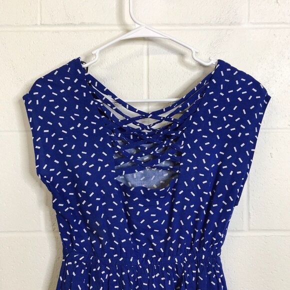 Forever 21 Womens (Juniors) Dress Blue Rayon Criss Cross Strappy Back Size S/P - Picture 4 of 12